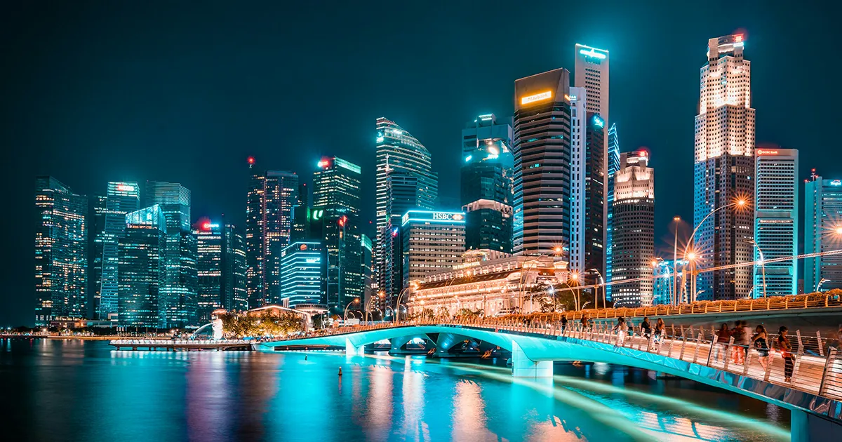 Singapore Lifestyle Guide: Living, Culture, Food & Costs
