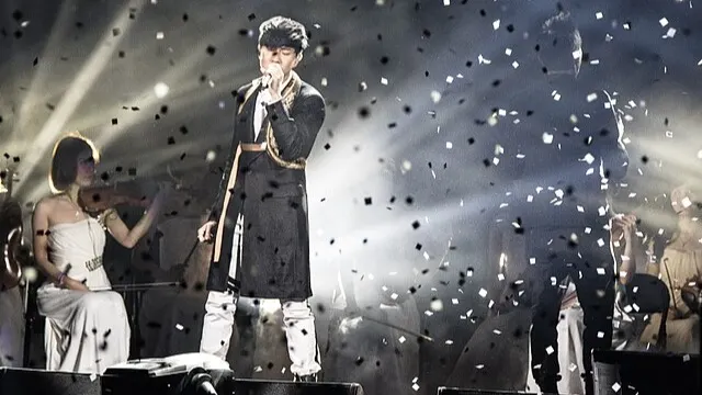 “JJ Lin recording studio music producer lifestyle”